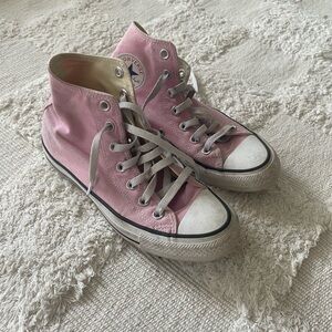 Pink high top converse